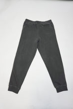 Load image into Gallery viewer, MEN&#39;S PIGMENT DYED SWEATPANTS- PIGMENT BLACK